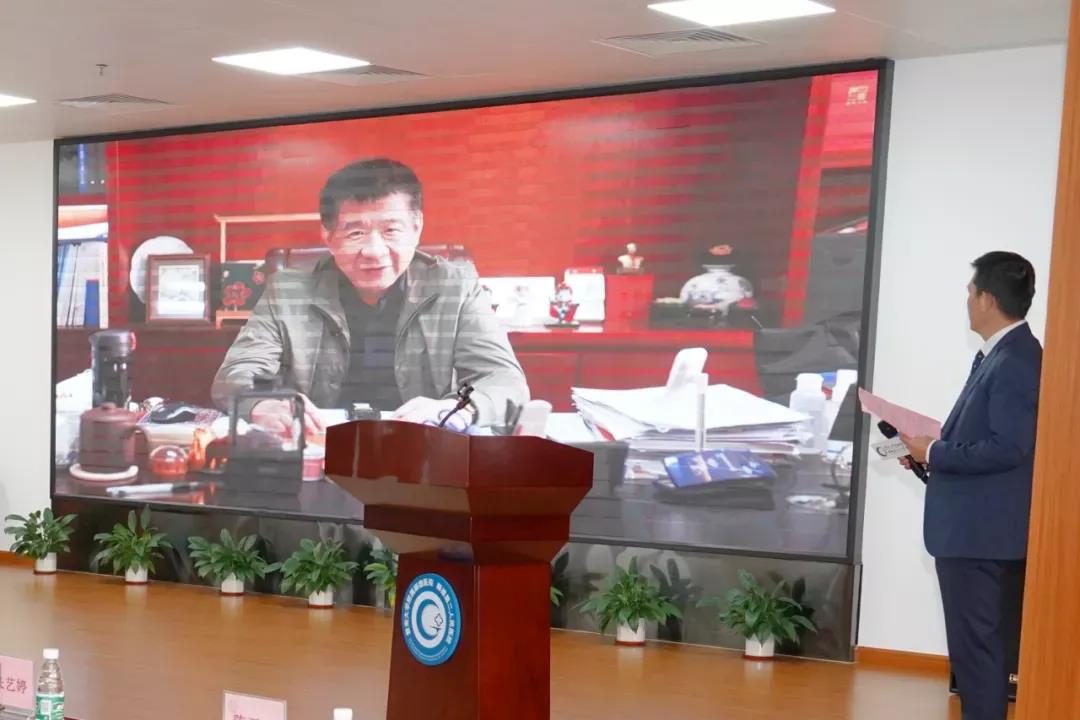 廣東省醫(yī)院協(xié)會會長.jpg 廣東省醫(yī)院協(xié)會會長.jpg